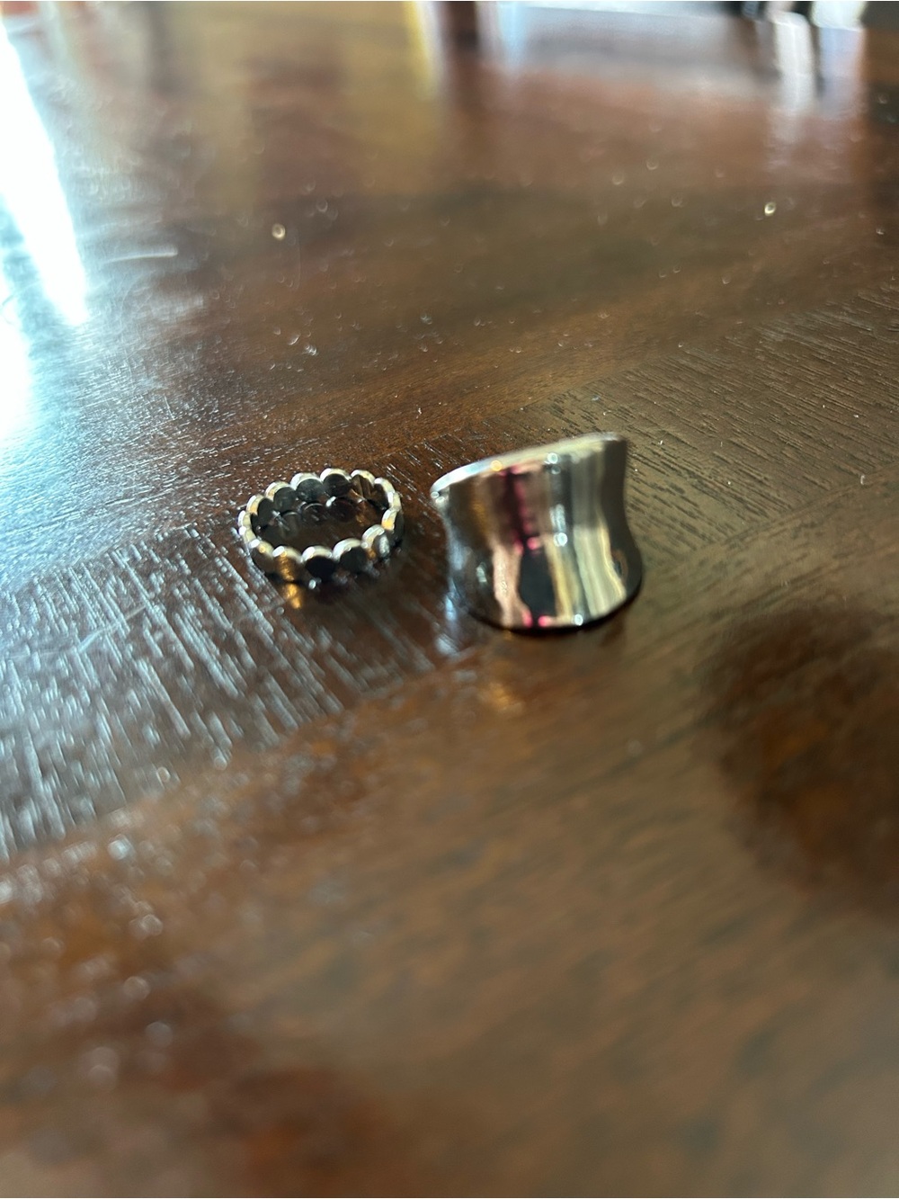 5 silver rings - Picture 3 of 5